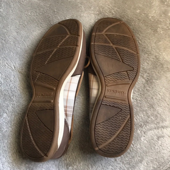 Plaid Sperry’s - Picture 4 of 4